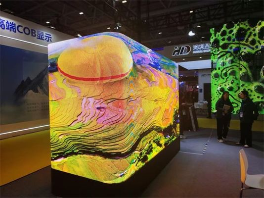 Εξωτερική 3D L- σχήμα καμπύλη γωνία & δεξιά γωνία λύση P4 P5.7mm LED οθόνη οθόνης Αλουμινίου Αδιάβροχο IP65 960 * 960mm Εξωτερική διαφήμιση LED οθόνη