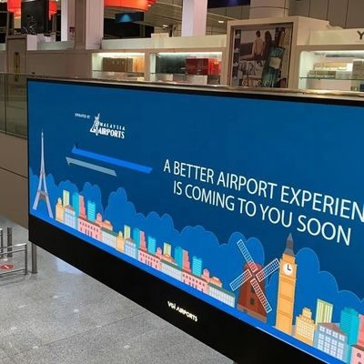 Καλή τιμή Εσωτερική σταθερή οθόνη LED με ενσωμάτωση LED SMD2121 100000 ώρες διάρκεια ζωής και απόσταση προβολής 4 έως 40 m σε απευθείας σύνδεση