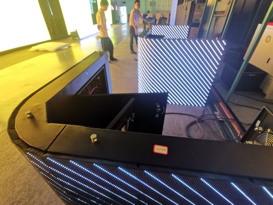 Καλή τιμή Εξωτερική οθόνη LED με προστασία από το νερό IP65 976mm Μέγεθος ντουλάπις και διάρκεια ζωής 100.000 ωρών για διαφήμιση υψηλής φωτεινότητας σε απευθείας σύνδεση
